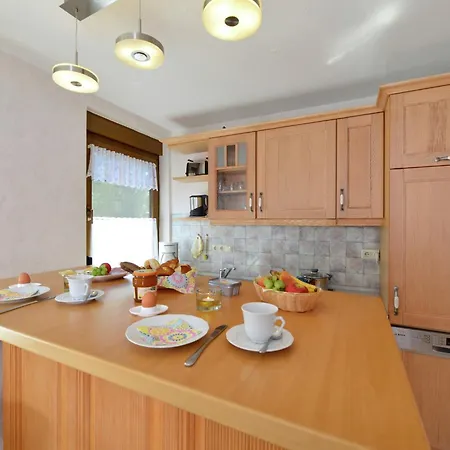 Quaint Apartment In Eimelrod Near Lake And Water Sports Willingen  Exterior photo