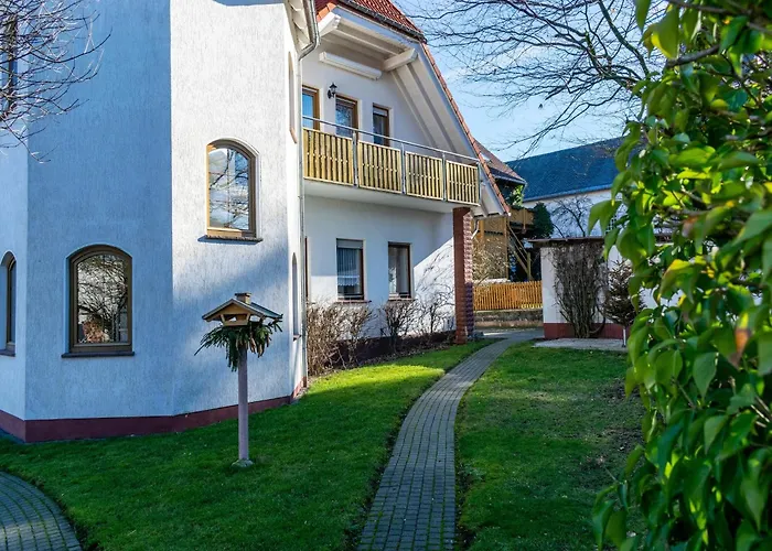 Quaint Apartment In Eimelrod Near Lake And Water Sports