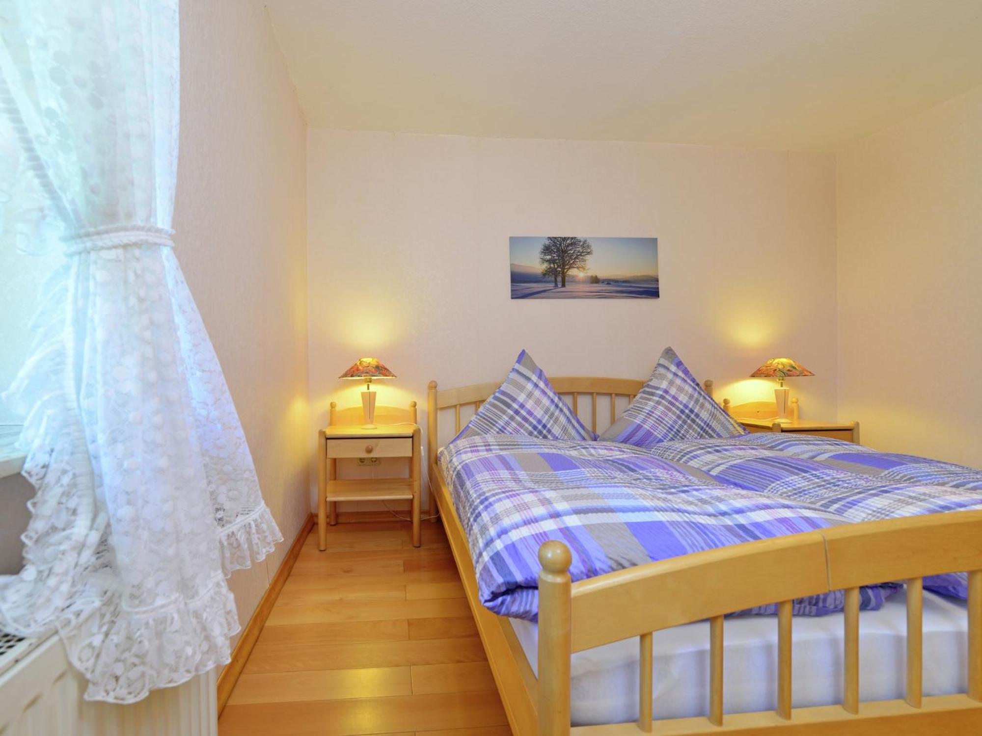 Quaint In Eimelrod Near And Water Sports * Willingen (Upland)