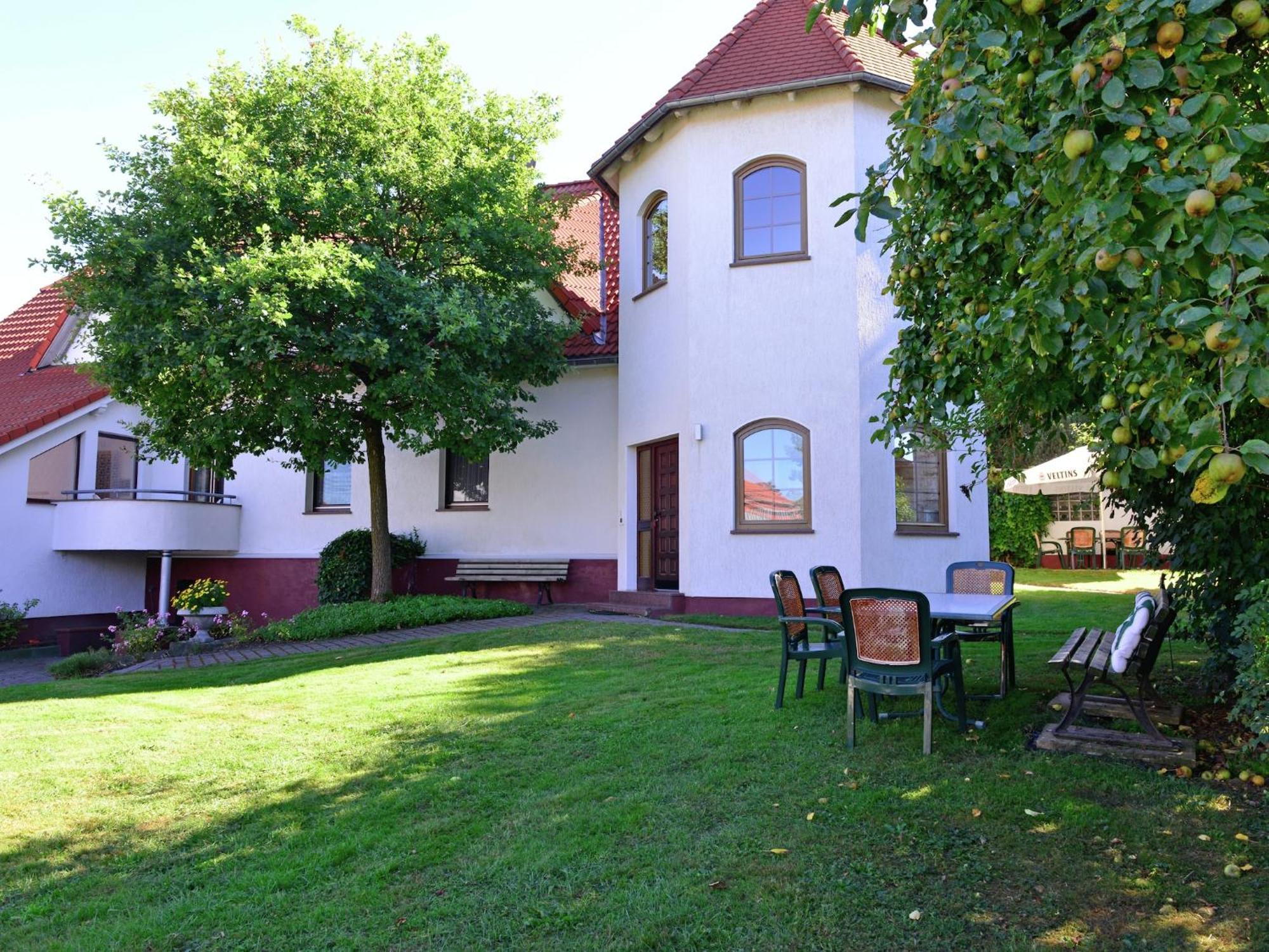 Apartament Quaint In Eimelrod Near And Water Sports